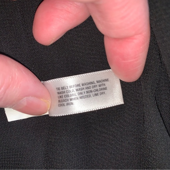 GAP Lightweight Black Trench Coat - Picture 6 of 8